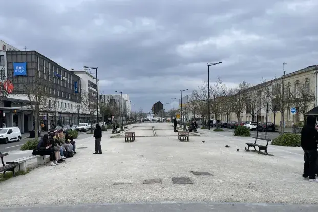 Photo : Les terrains de pétanque installés dans le cadre du budget participatif seront repositionnés afin de s’intégrer au mieux au nouvel aménagement. © BM – PT Bdx