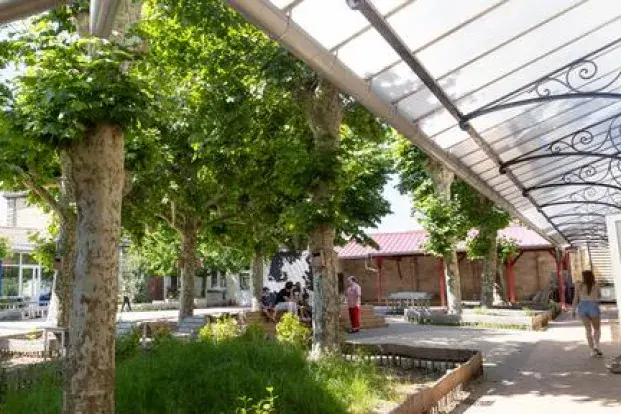 Photo de l'école Jacques-Prévert (quartier Saint-Genès) 