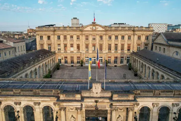 Vue d'ensemble de l'Hôtel de ville
