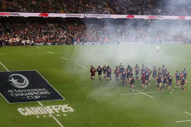 Les joueurs de l'UBB à l'échauffement en finale.