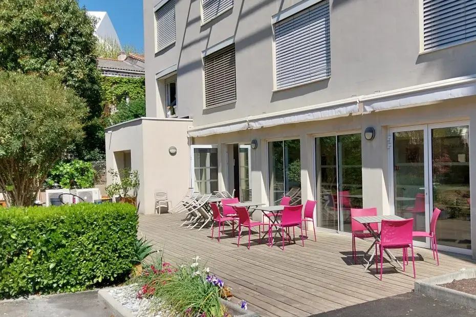 Photo de la terrasse de la résidence Bonnefin à La Bastide