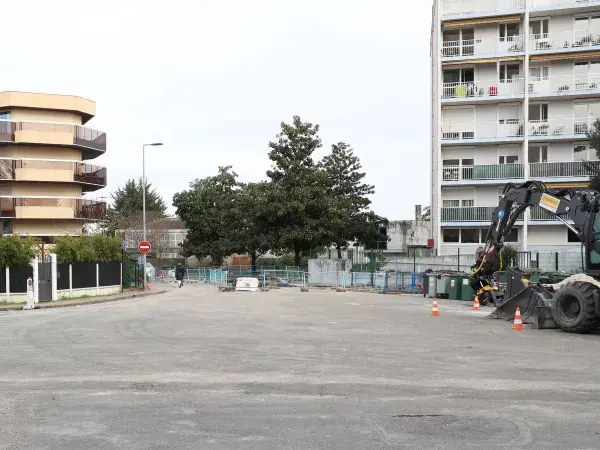 Place Lehu avant