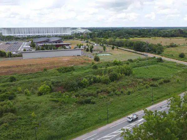 Les espaces champêtres aux abords du stade Matmut Atlantique et de l'avenue Labarde