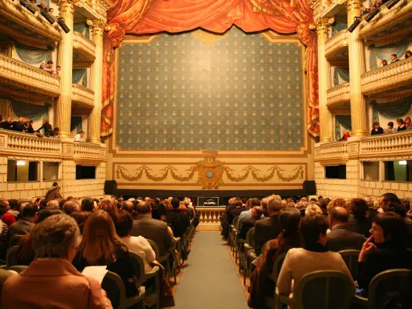 Photo : Imaginé par l'architecte Victor Louis, le Grand théâtre est réputé comme l'un des plus beaux au monde. © T. Sanson/ Ville de Bordeaux