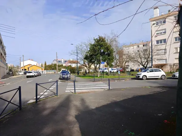 La placette Bahr avant réaménagement