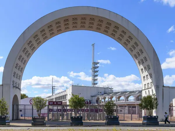 Extérieur du stade Chaban Delmas