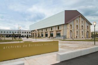 Façade des Archives de Bordeaux métropole