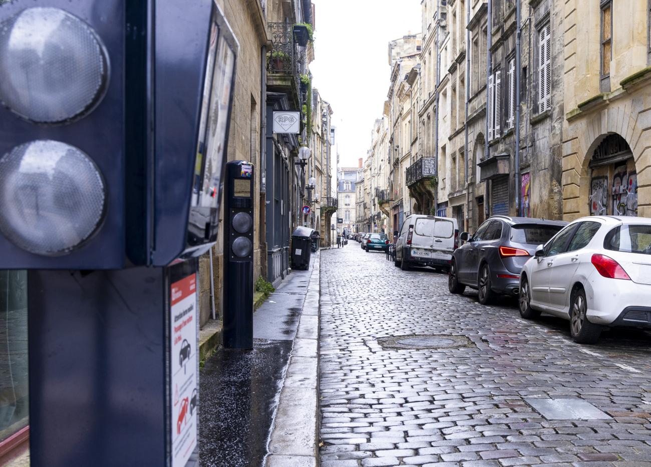 L'entrée d'un secteur borné.